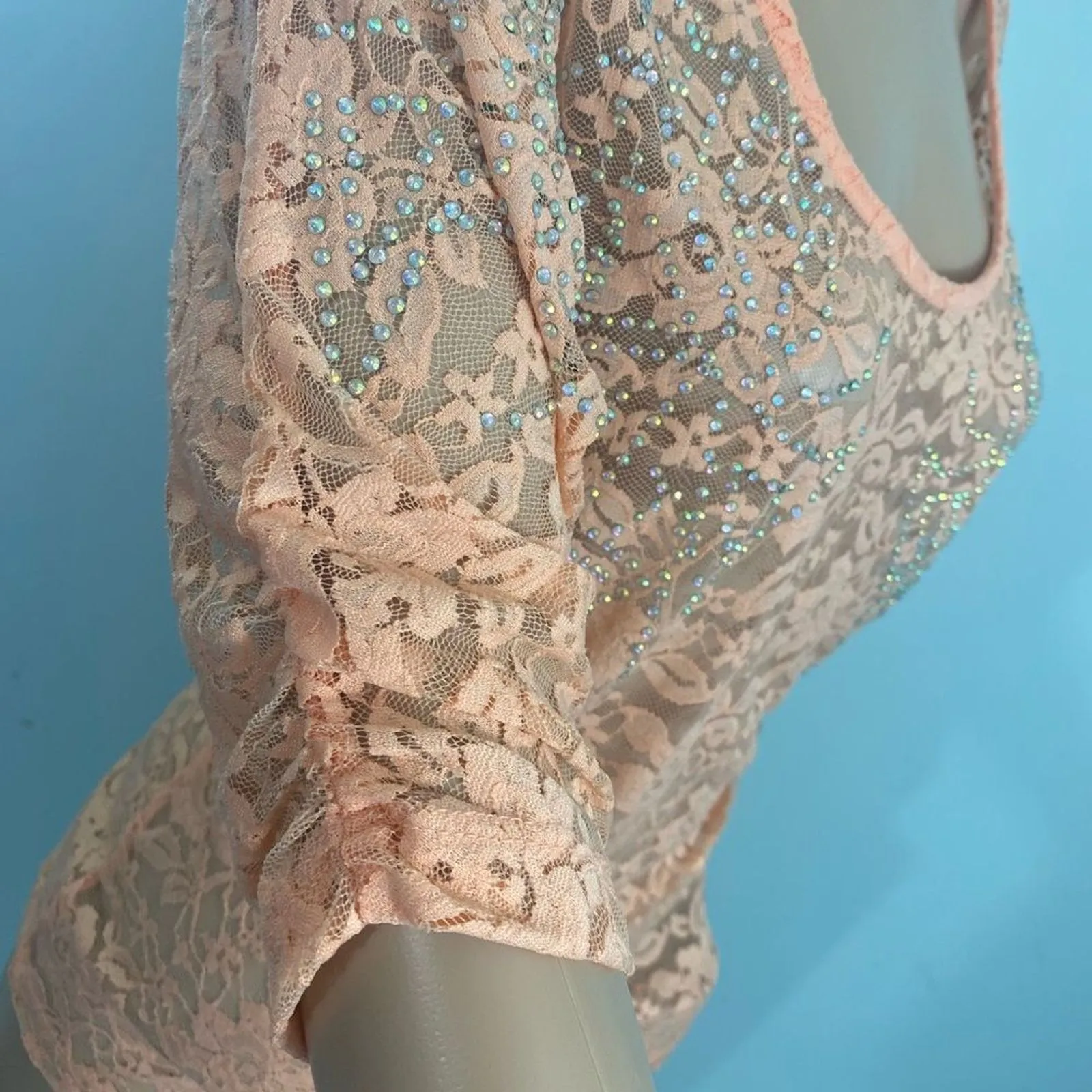 Charlotte Russe Women‎ size small lace shirt color peach - Image 15