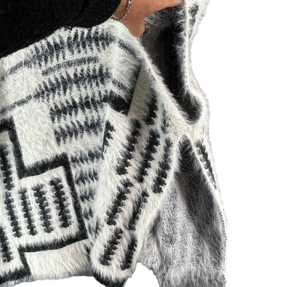 B Sharp Poncho Sweater Womens One Size White Black Mohair Blend Southwestern - Image 3