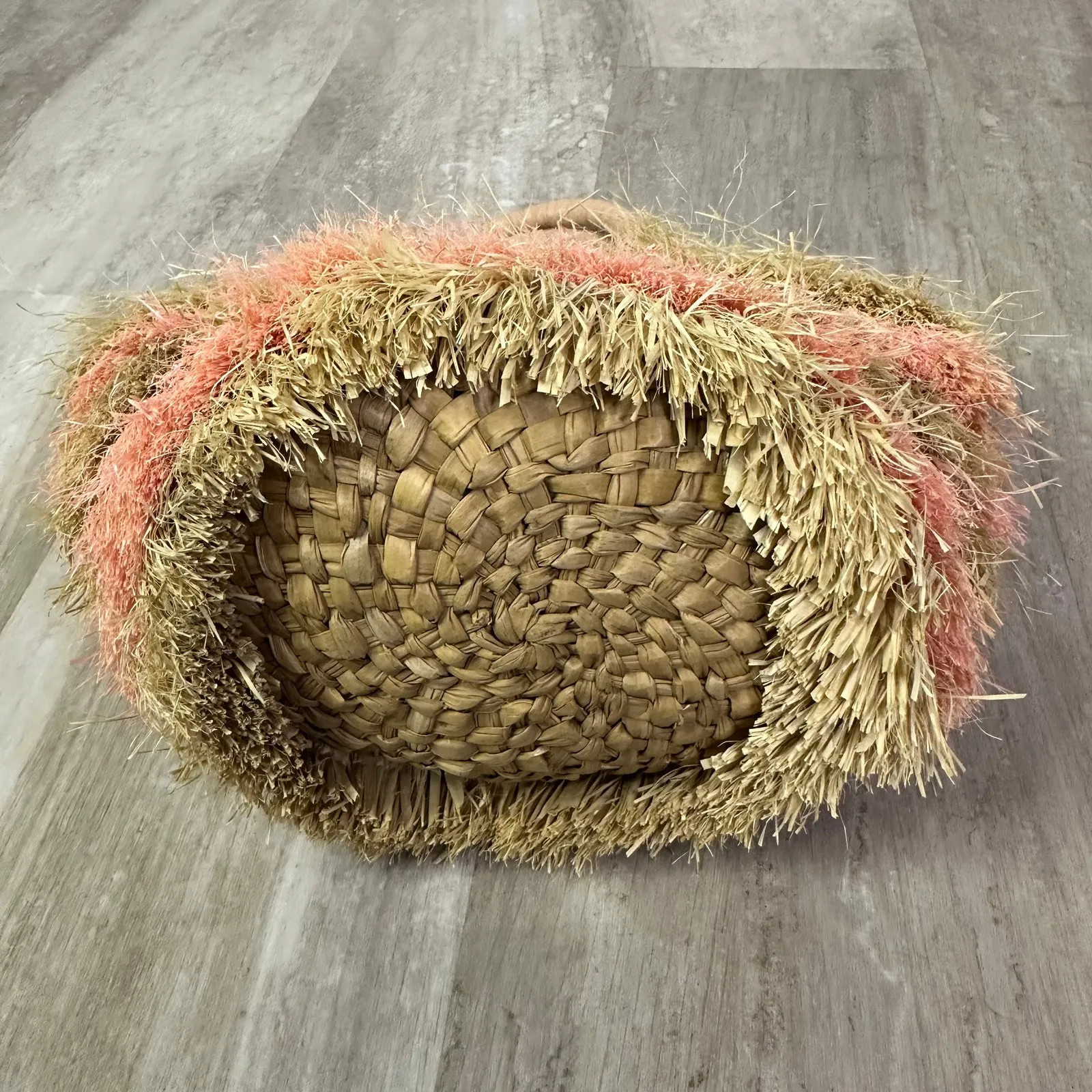 Anthropologie’s Katu Straw Pinata Tote Bag - Image 7