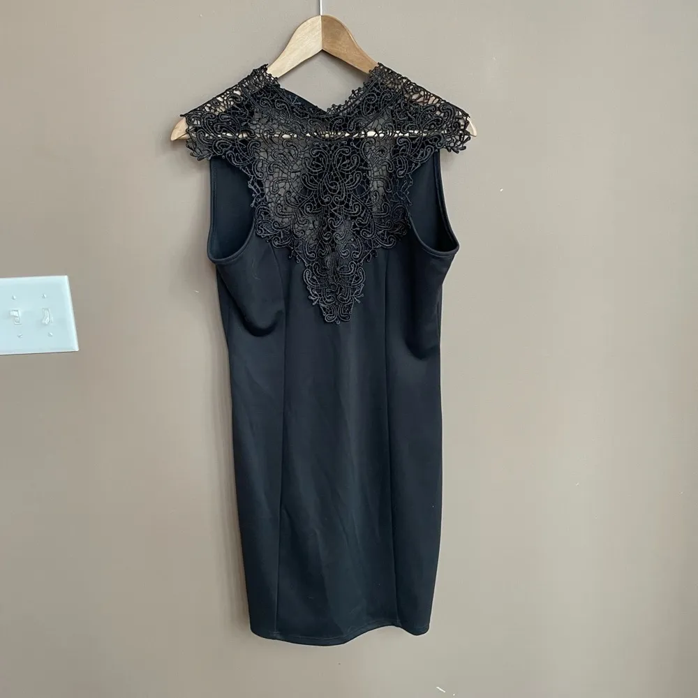 Lulus‎ High Neck Lace Open Back Mini Dress in Black Size Large - Image 3