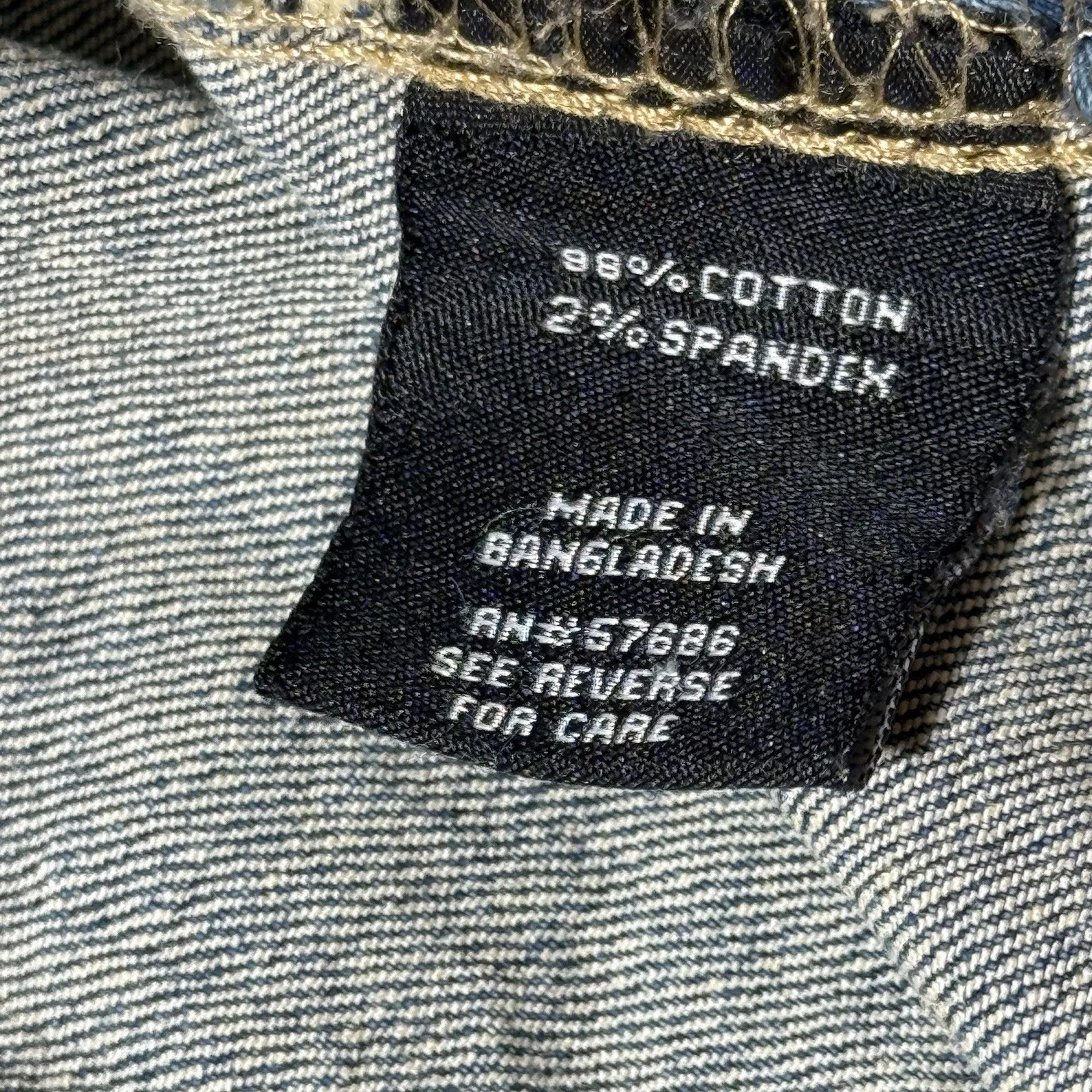 New Look by Yes Cropped Denim Jacket Dark/Light Juniors Sz S Blue Pockets - Image 8