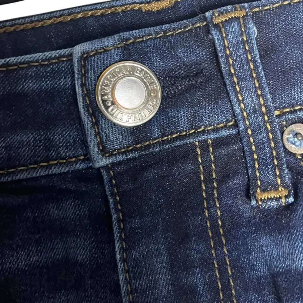 American Eagle Women's 00 Hi-Rise Shortie Jean Shorts Denim Rolled Super Stretch - Image 2