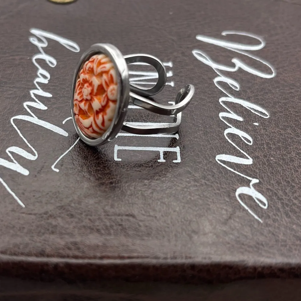 Vintage Coral Floral Cabochon Ring | Silver Stainless Steel Adjustable - Image 6