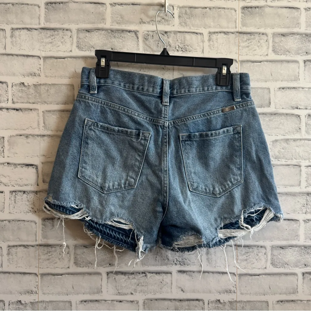 Women’s KanCan medium wash high rise distressed jean shorts 7/27 Blue - Image 2