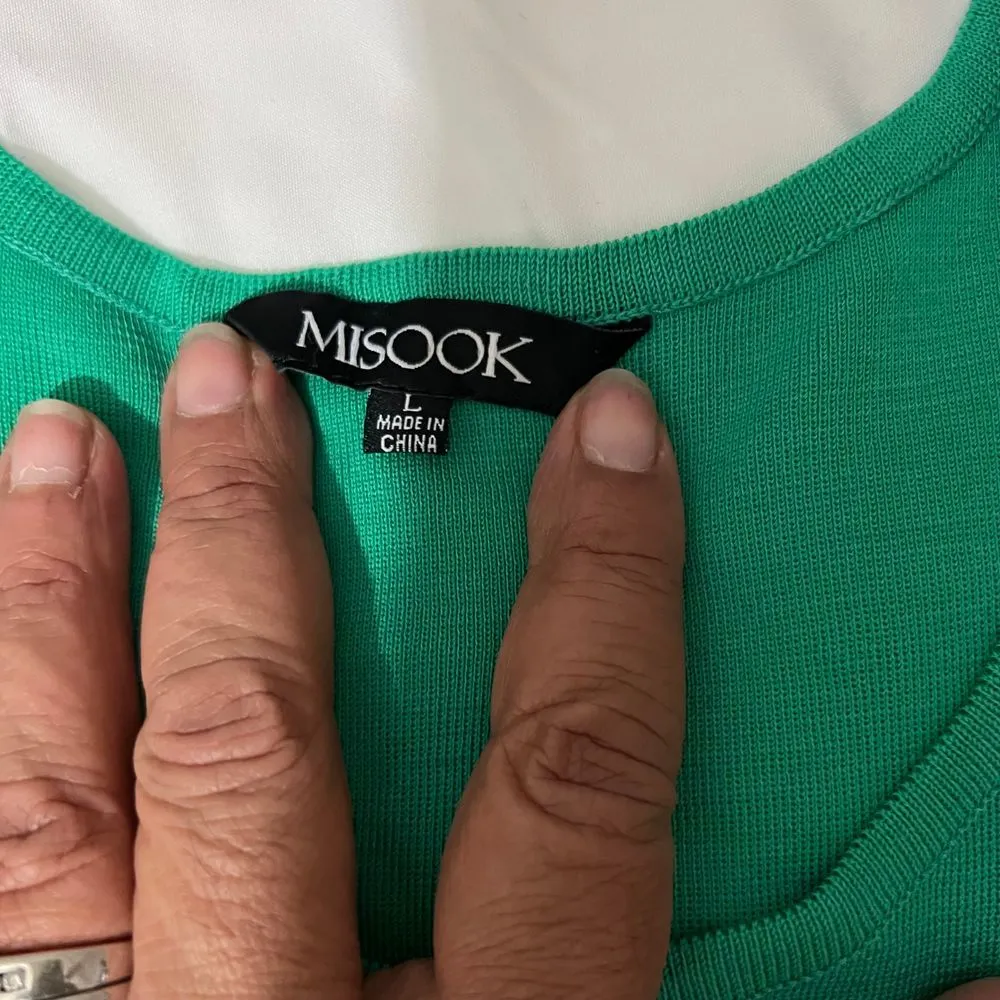 Misook  Green Sleeveless Tank Top Shell Knit Blouse Scoop Neck Basic Layer‎ - Image 3