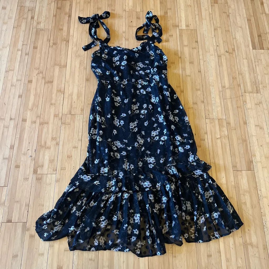 Lulu's Black Floral Midi Dress with Tie Straps Size M - Image 2