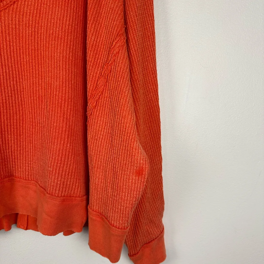 We The Free Buttercup Thermal In Talking Roses Oversized Shirt Sz M - Image 3