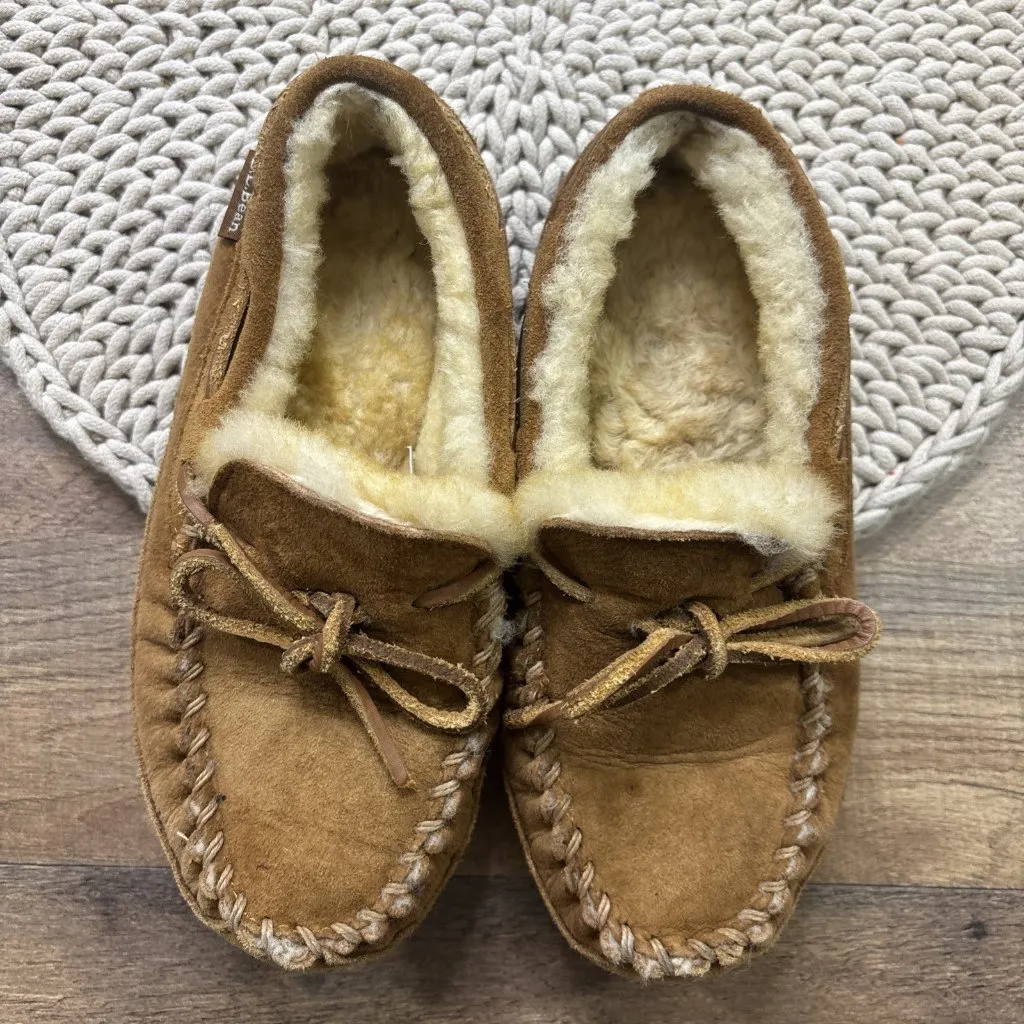 LL Bean Wicked Good Slippers Womens 5 Brown Suede Shearling Fur Lined - Image 5