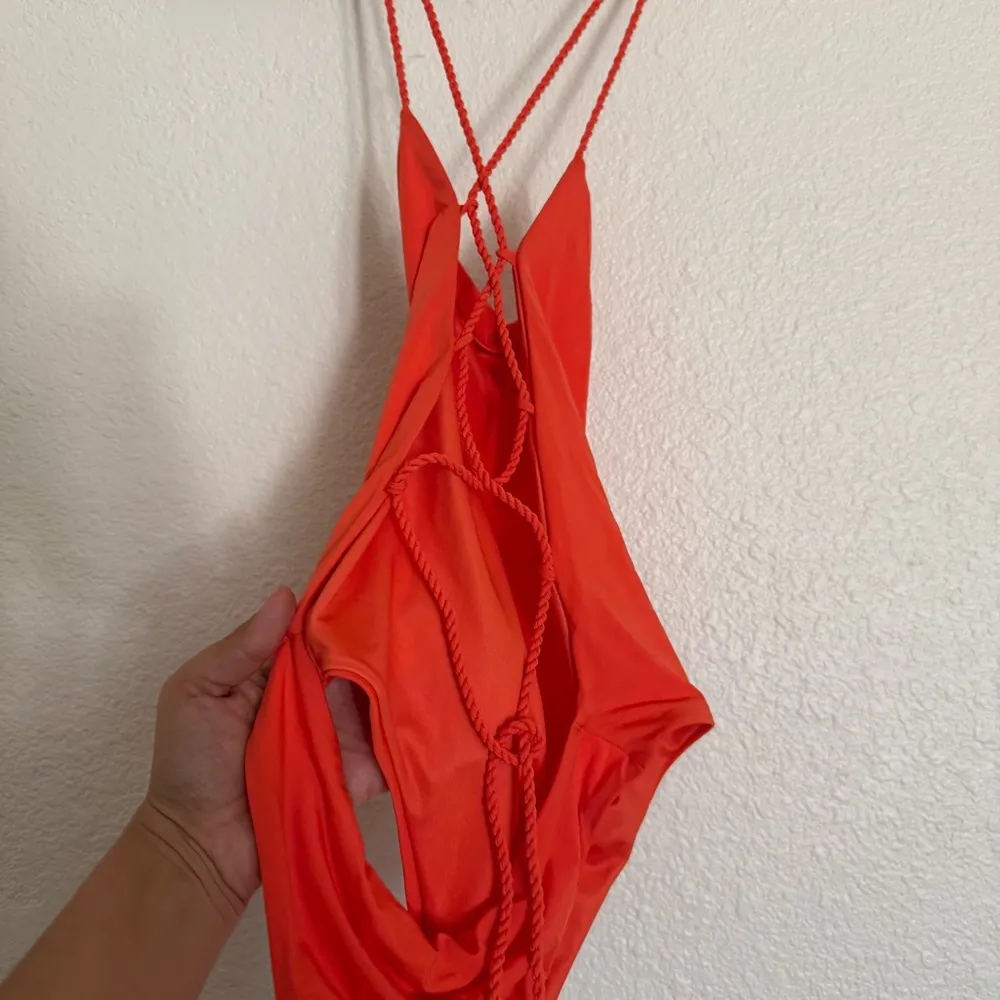 Free People x Agua Bendita Kali Solid One-Piece Swimsuit - Image 9