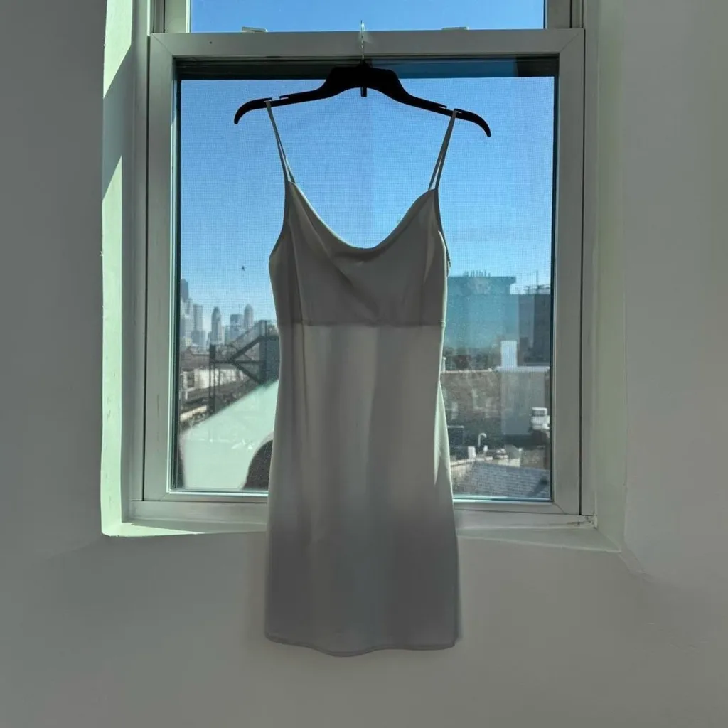 ⟡ sleek light gray satin slip dress in size M ⟡ - Image 4