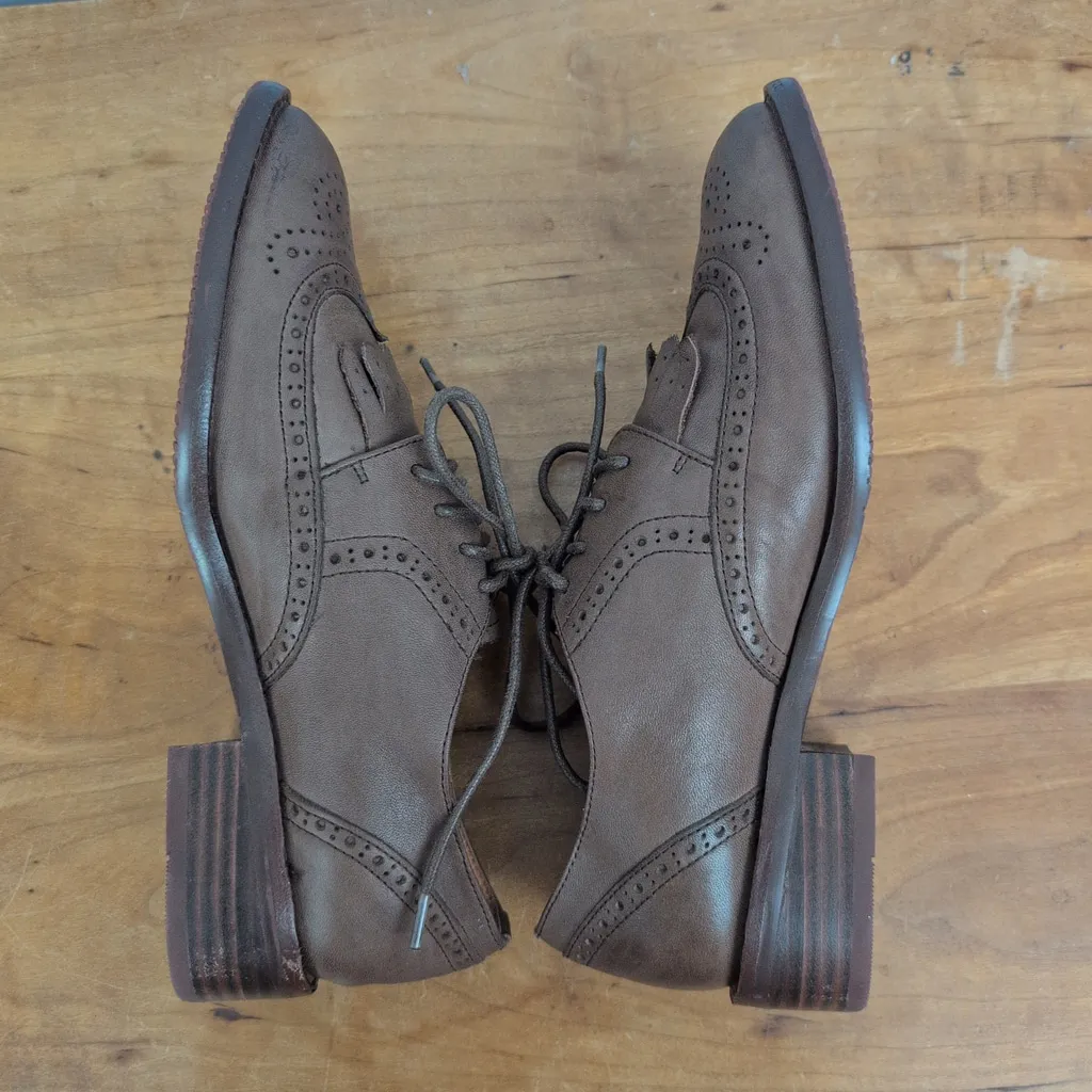 Ladies' Brown Leather Kiltie Front Brogue Wingtips 38/8 - Image 7