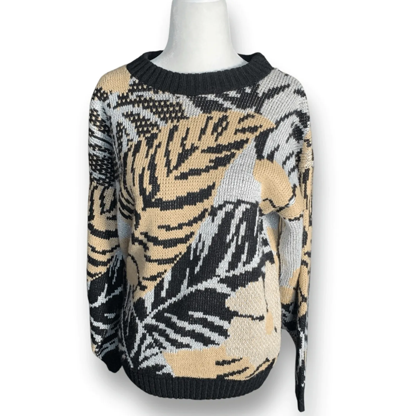 Vintage Black Beige Metallic Leaf Sweater Abstract Knit Metallic Thread USA Size L - Image 4