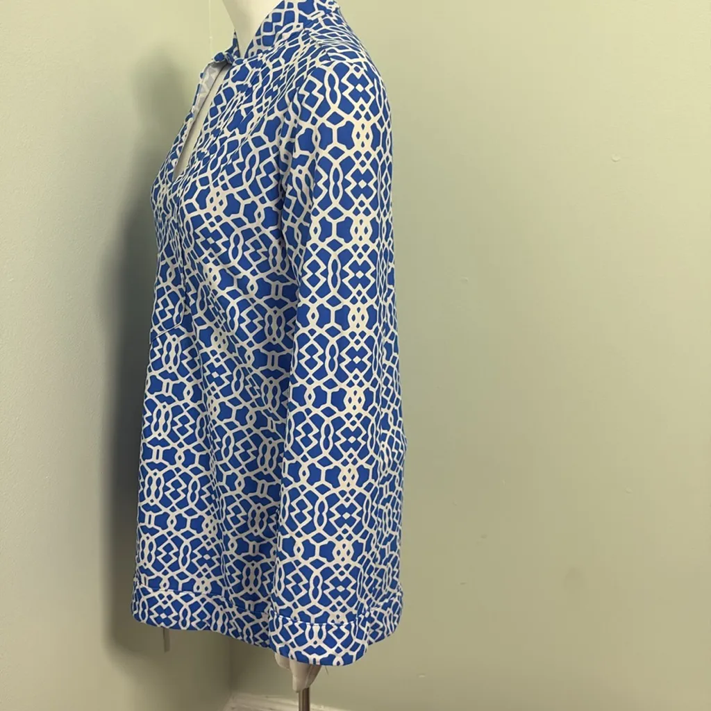 Jude Connally Chris Blue & White Geometric Tunic Top - Image 4
