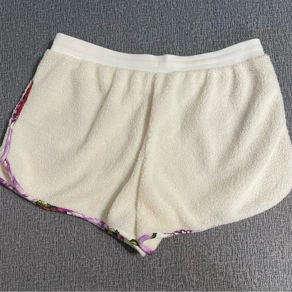Victoria’s Secret Sleep Shorts - Image 3