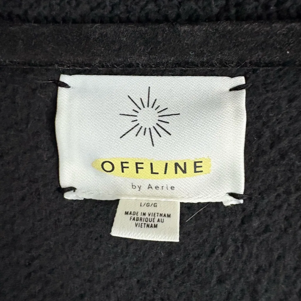 Aerie Black Fleece pullover - Image 3