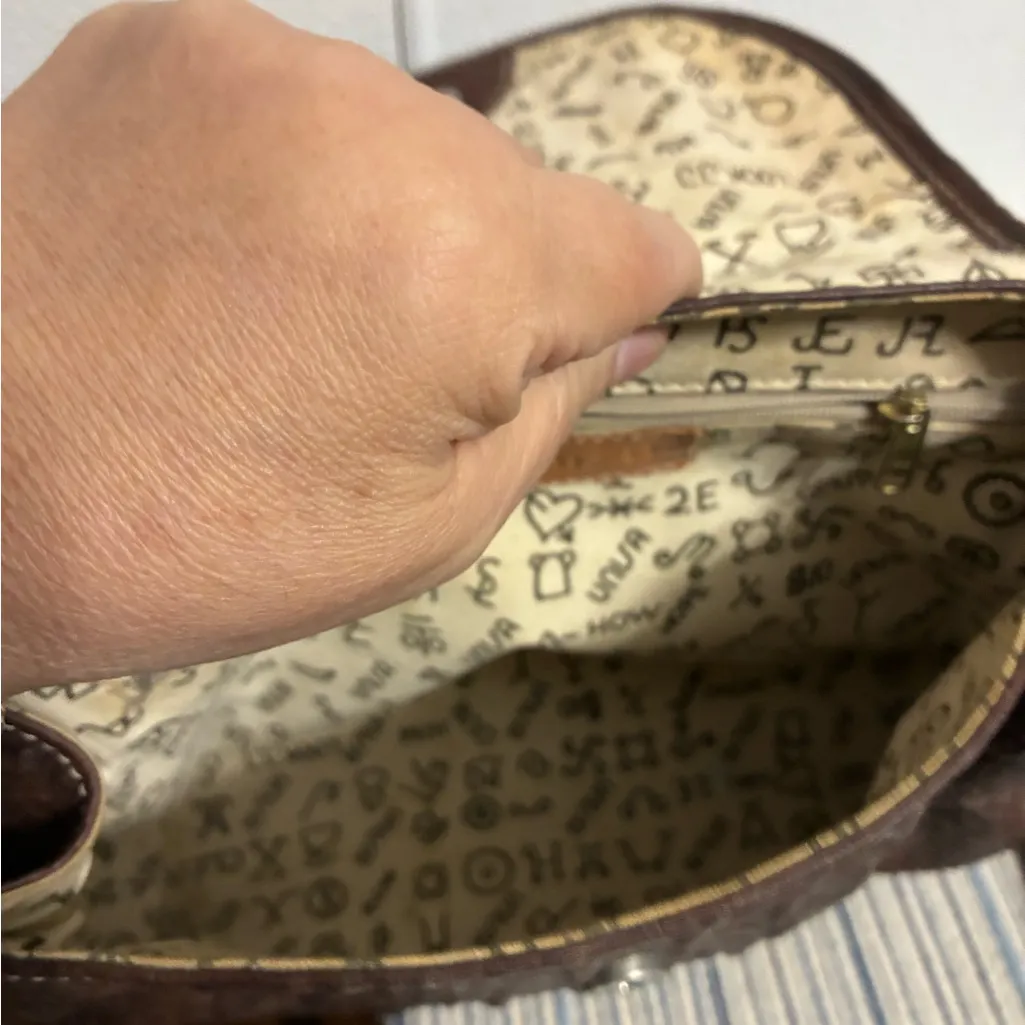 Unisa Leather Purse (Alligator stamped exterior) - Image 6