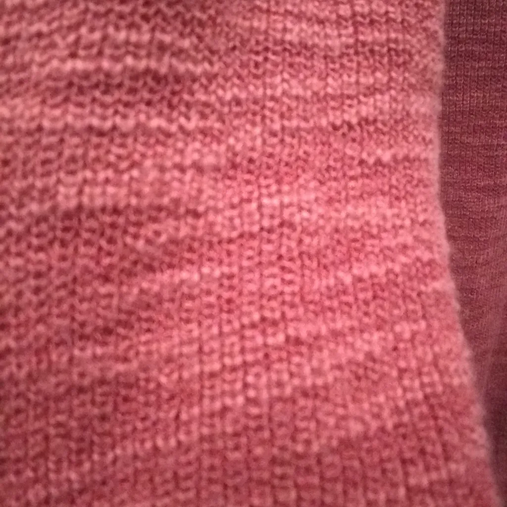 Torrid FINAL MARKDOWN Ladies'  Cold Shoulder Top (2) 2x - Image 9