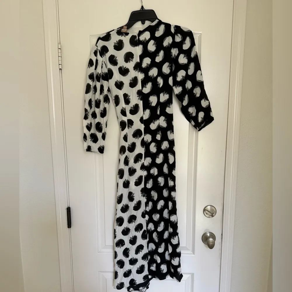 BOSS
Danotta Palm Wrap Dress White Size 2 - Image 6