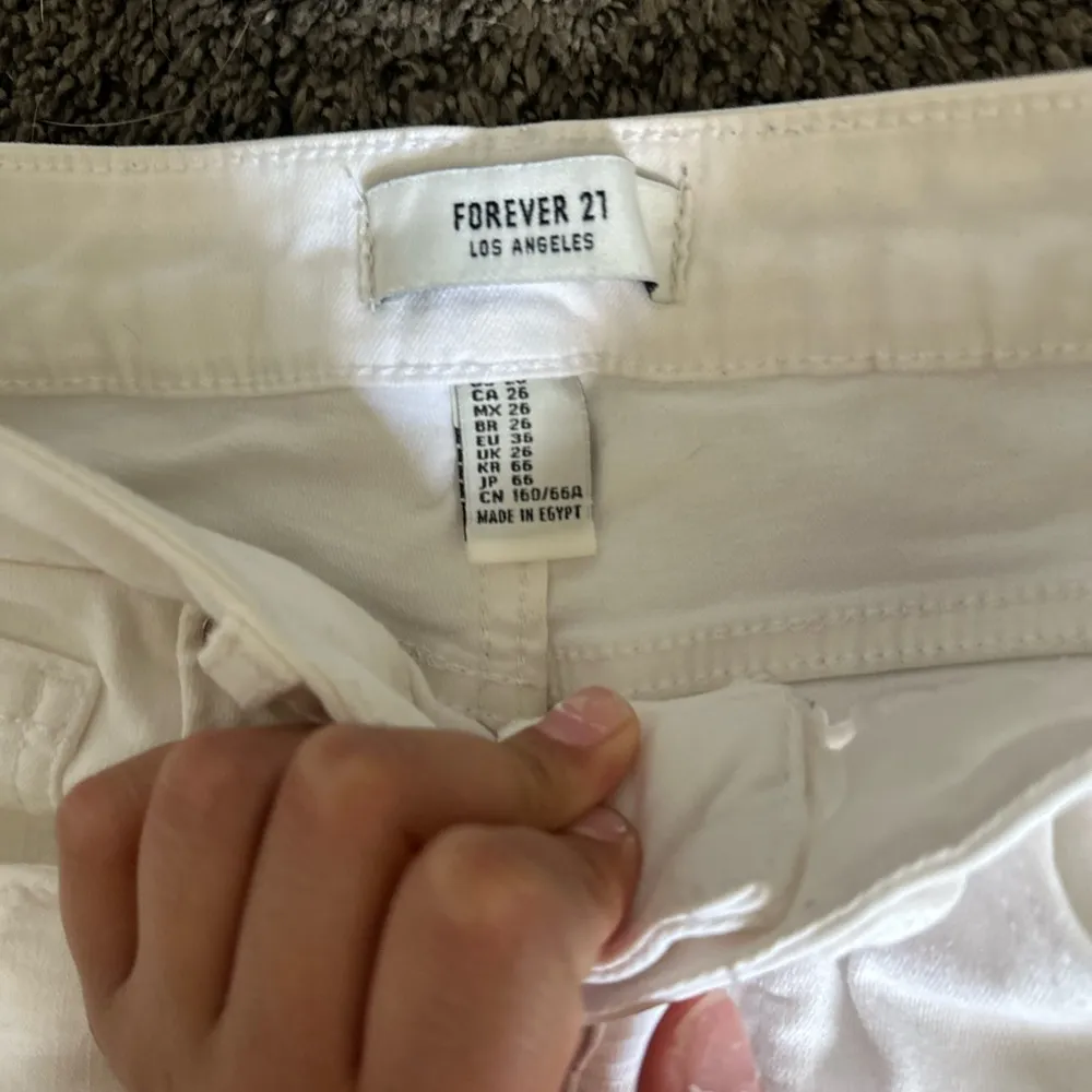 Forever 21 Cream Denim Pants - Image 3