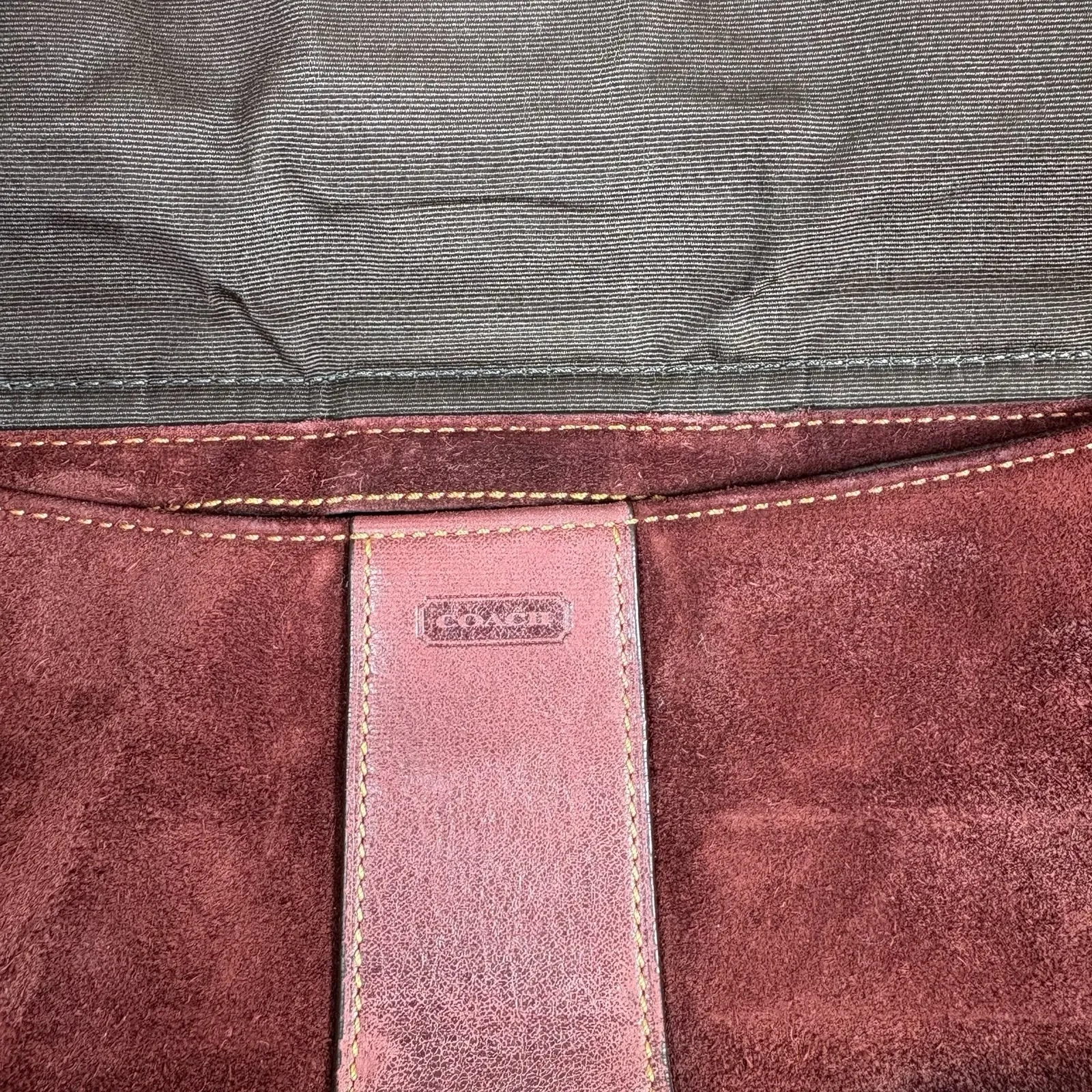 Y2K COACH SIGNATURE SPECIAL EDITION 04 BURGUNDY SUEDE LEATHER 7066 SATCHEL PURSE - Image 4