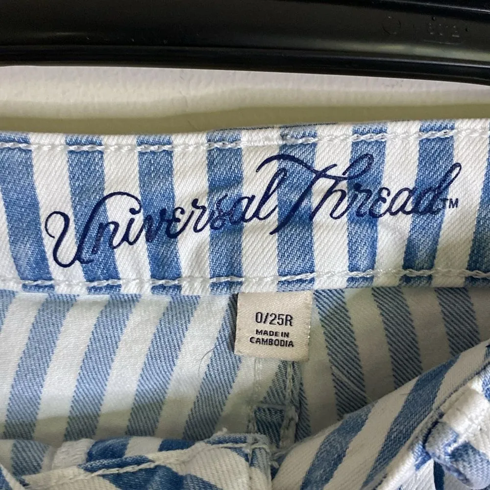 Universal Thread Jean Shorts Strip 0/25 - Image 3