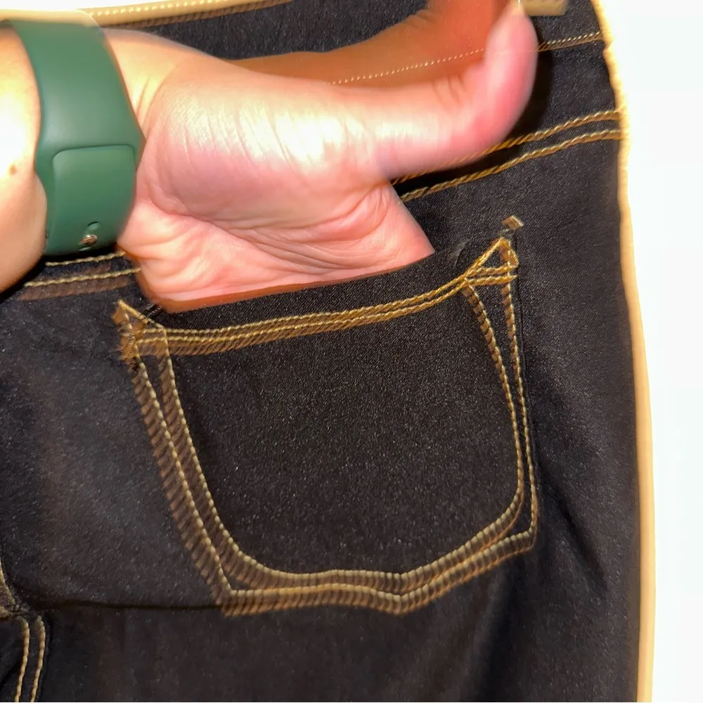 South Pole Vintage Super Stretch black Pants tan stitching size Large - Image 8