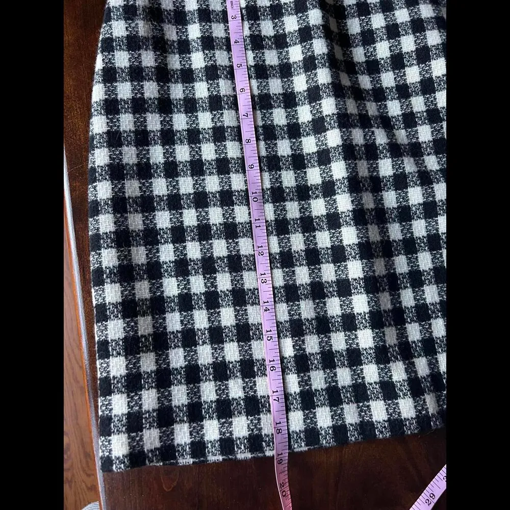 Talbots  Petites size 2 Black and White Plaid Wool Skirt - Image 4