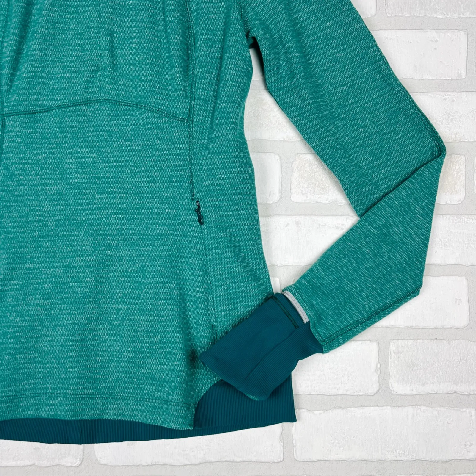 Lululemon Green Half Zip Top Thumbholes Athletic Activewear Jacket Size‎ 6 - Image 15