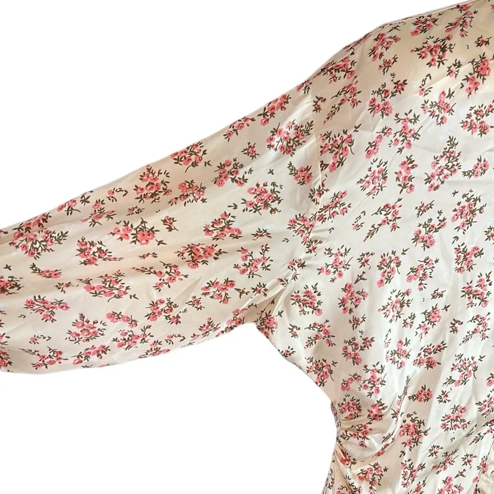 Zara Floral Printed Satin Button Up Shirt - Image 4