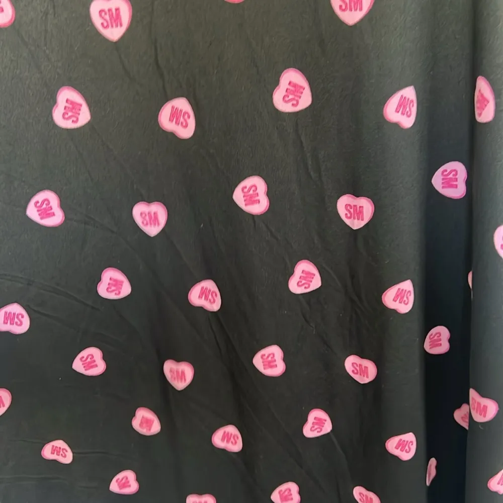 NWT Steve Madden Black Pajama Dress with Pink Heart Pattern sz 2XL - Image 3