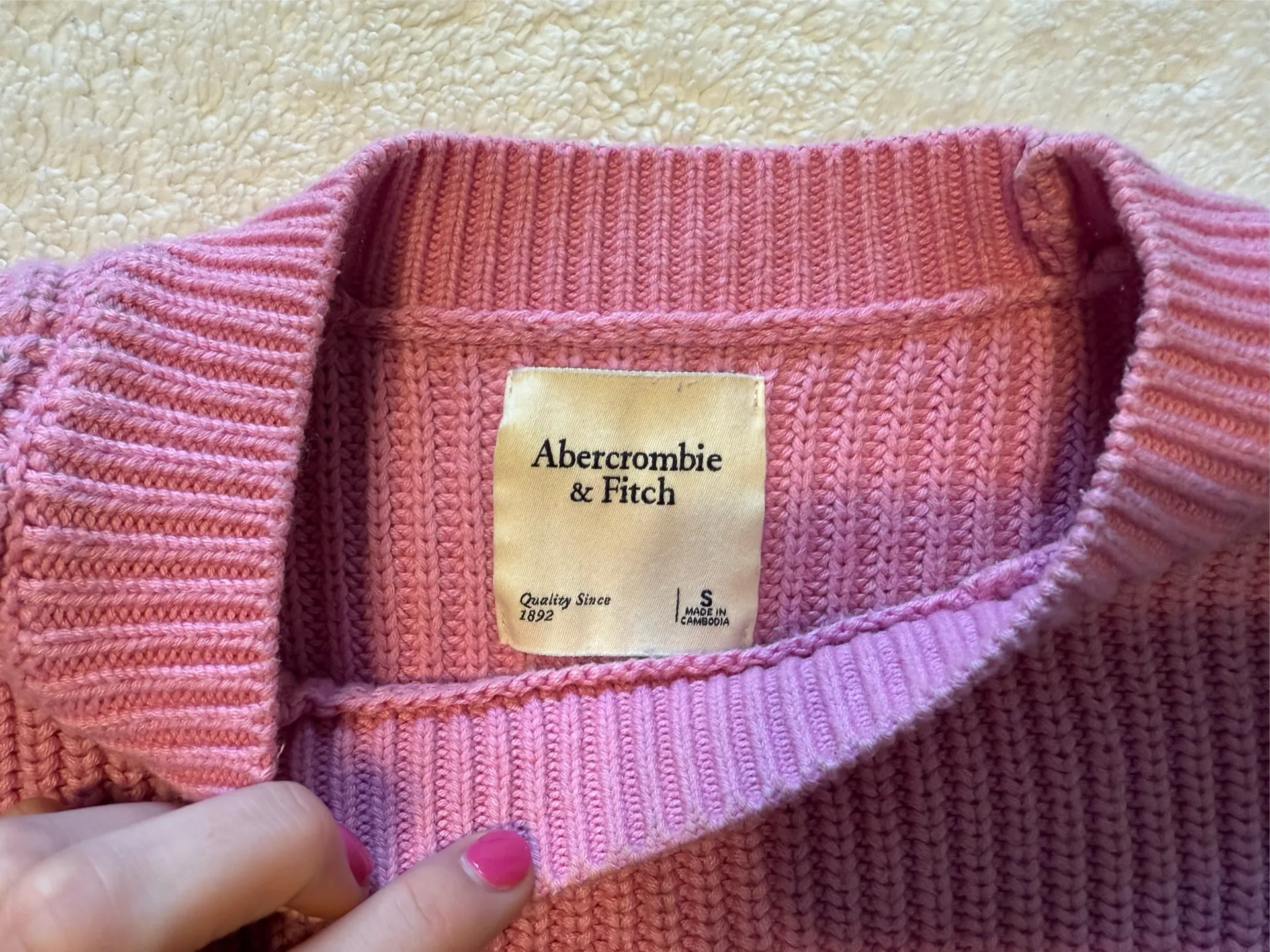 Abercrombie and Fitch Cropped Sweater - Image 2