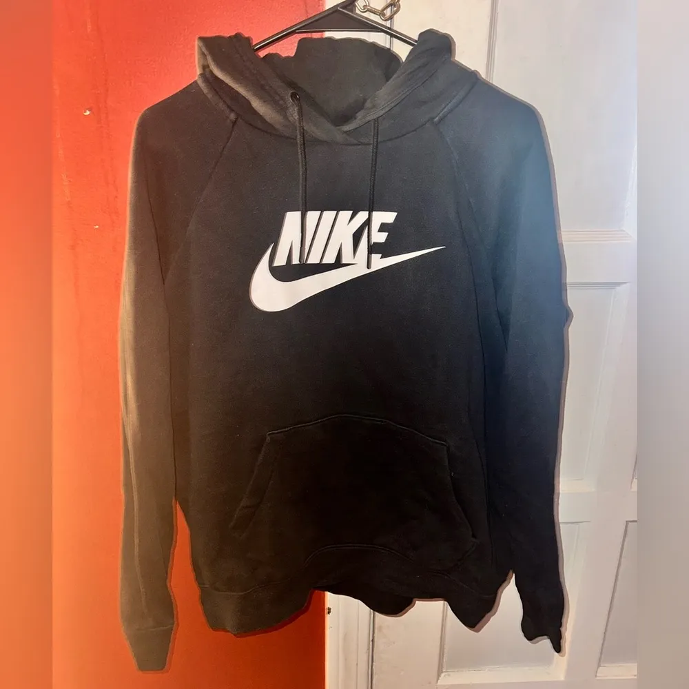 Nike Sportswear Women’s Club Large Logo Fleece Hoodie - Image 5