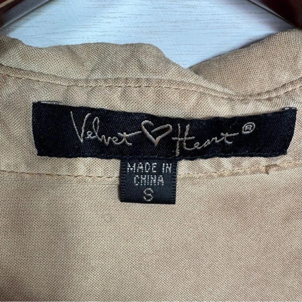 Velvet‎ Heart Oil Rubbed Look Button Up Shirt Tan Small Western Grunge Rayon - Image 9