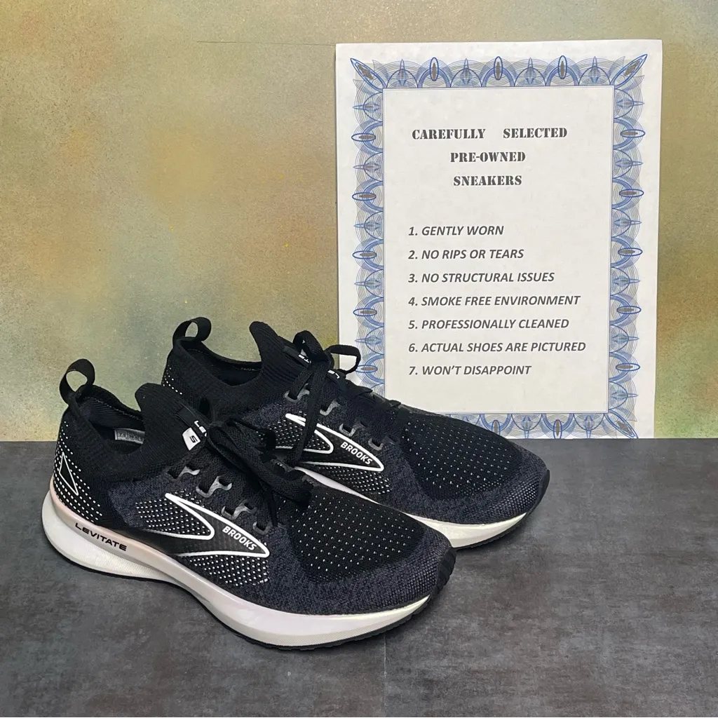 Brooks Levitate 5 StealthFit Women's Black Running Shoes Size 7.5B - Image 2