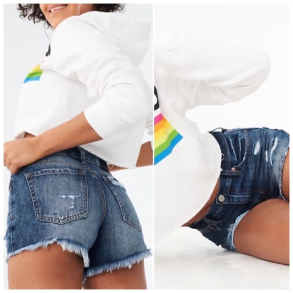 Aeropostale Cheeky Distressed High Rise Denim Jean Shorts Sz 00 - Image 3