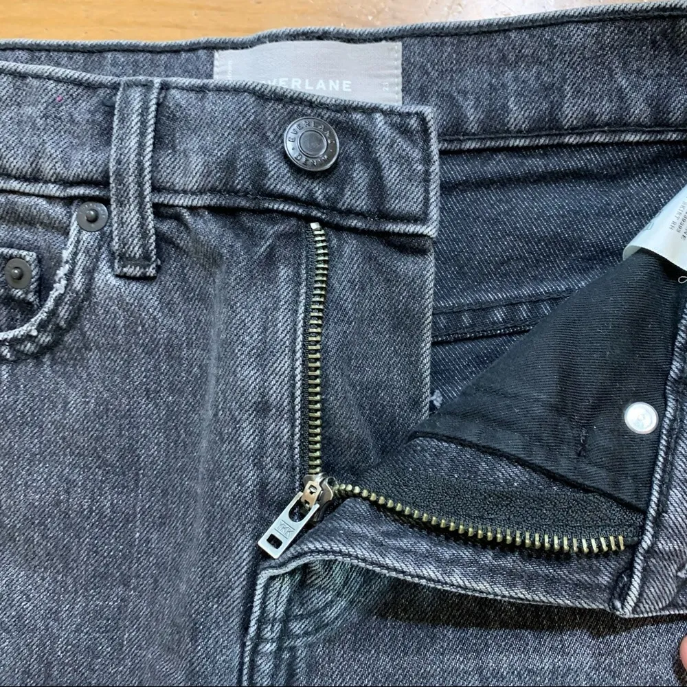 EVERLANE Faded Black Mini Denim Frayed Hem Skirts Size 23 - Image 3