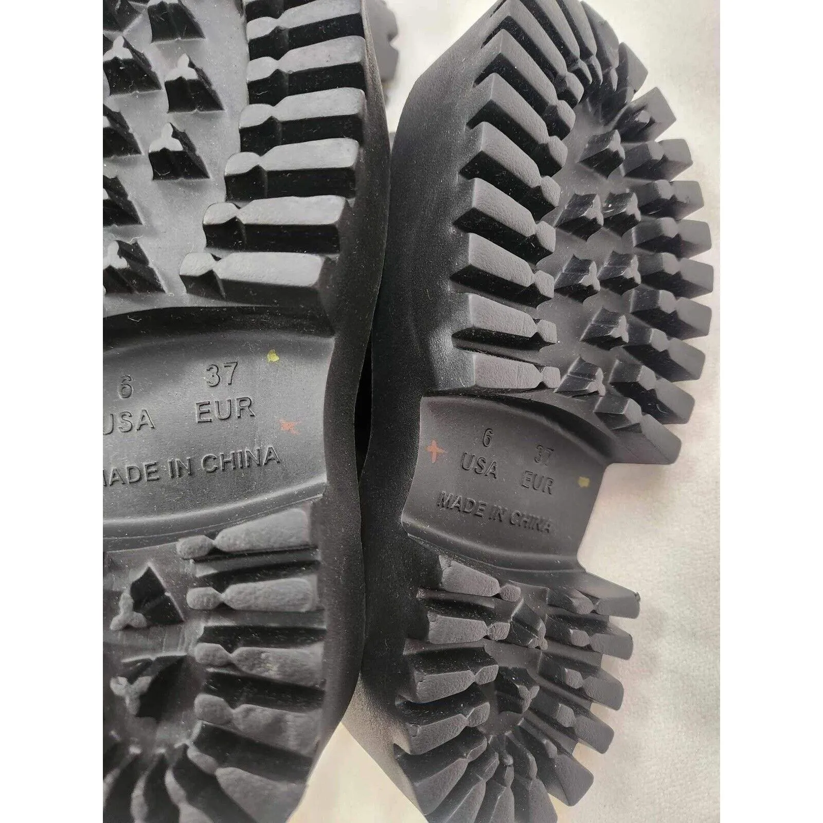 Jeffrey Campbell Anthropologie  Clogge Clogs Size 7 - Image 8