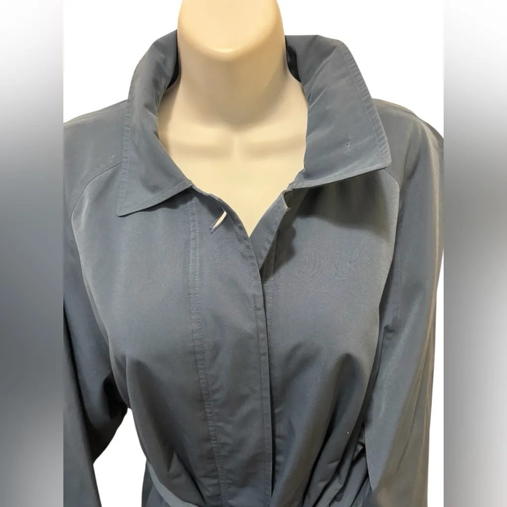 VTG L.L. Bean Traveler Belted Rain Trench Coat Dusty Blue Sz M Pockets Mid Calf Size M - Image 4