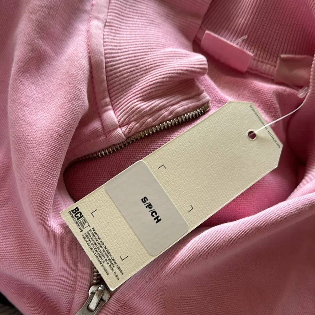 NWT LEVI'S  Rue Quarter Zip Sweatshirt Pink - Image 6