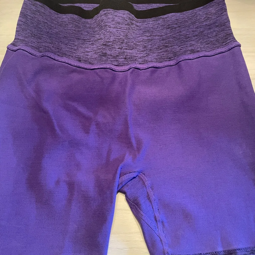 Peloton Women's Bike Shorts - Image 8