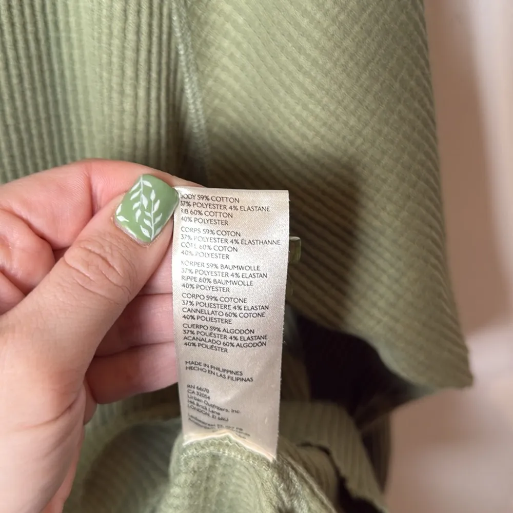 Free People Green Waffle Knit Thermal Long Sleeve Shirt Women's Size S Slit Back - Image 3