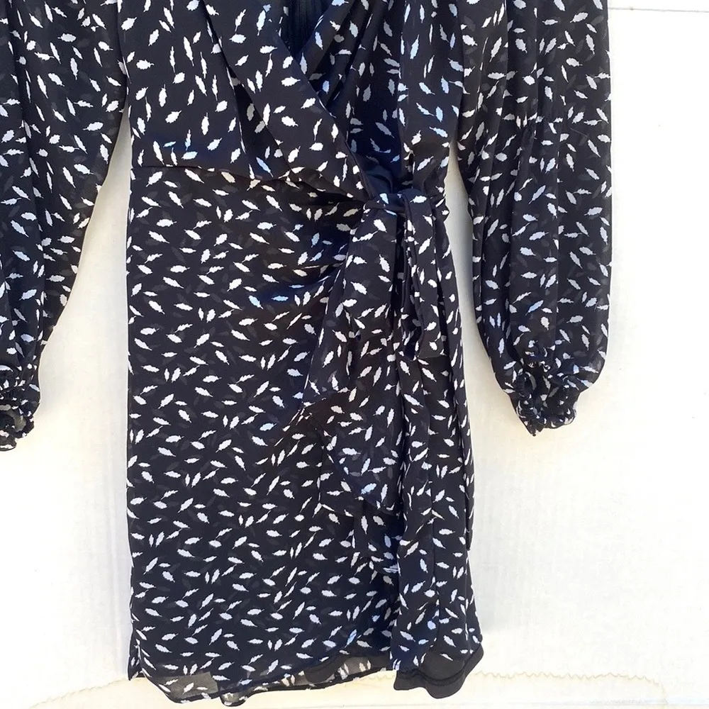 French kiss Womens size small black long sleeve leaf print wrap front dress - Image 5