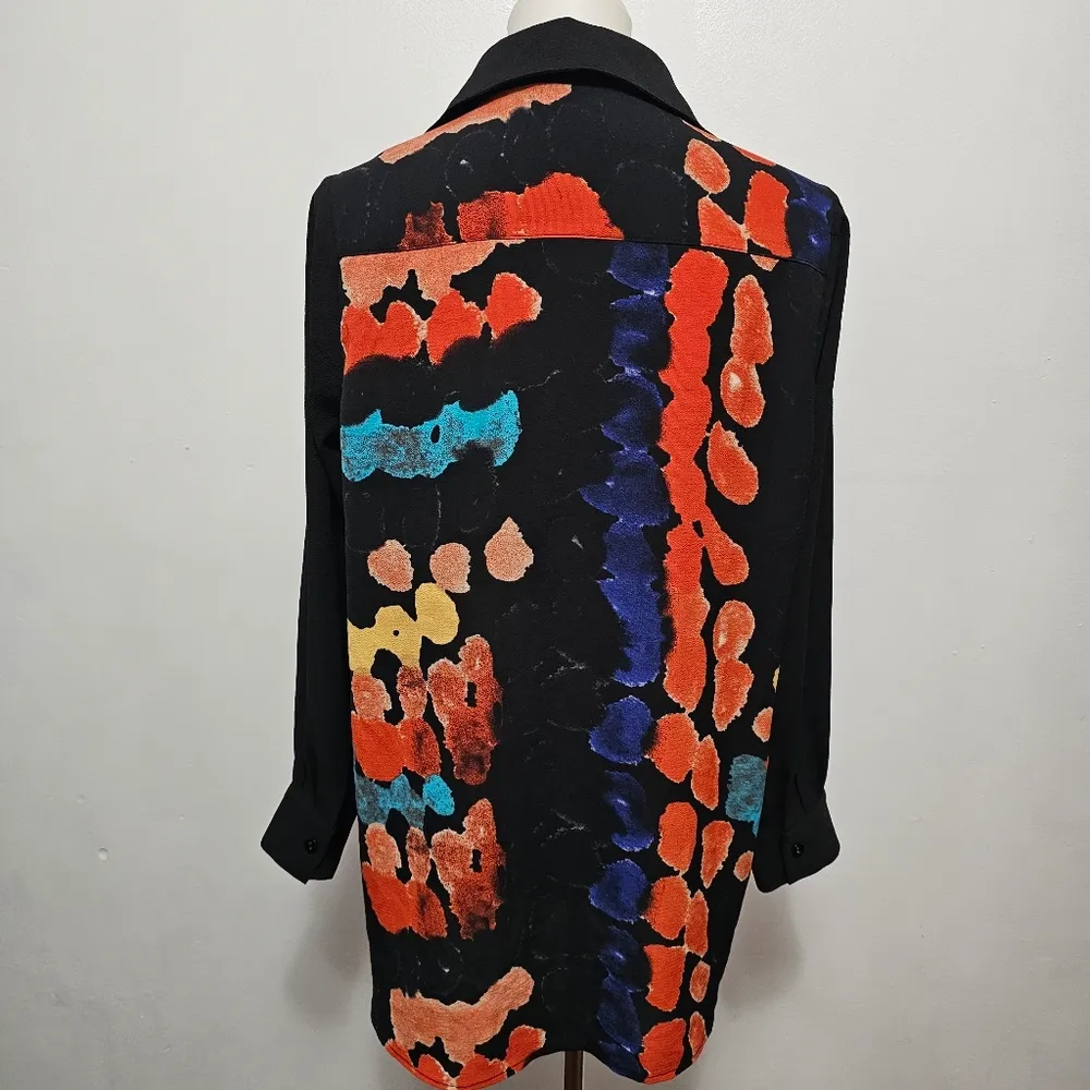 Mishca Bold Abstract Print Button - Image 5