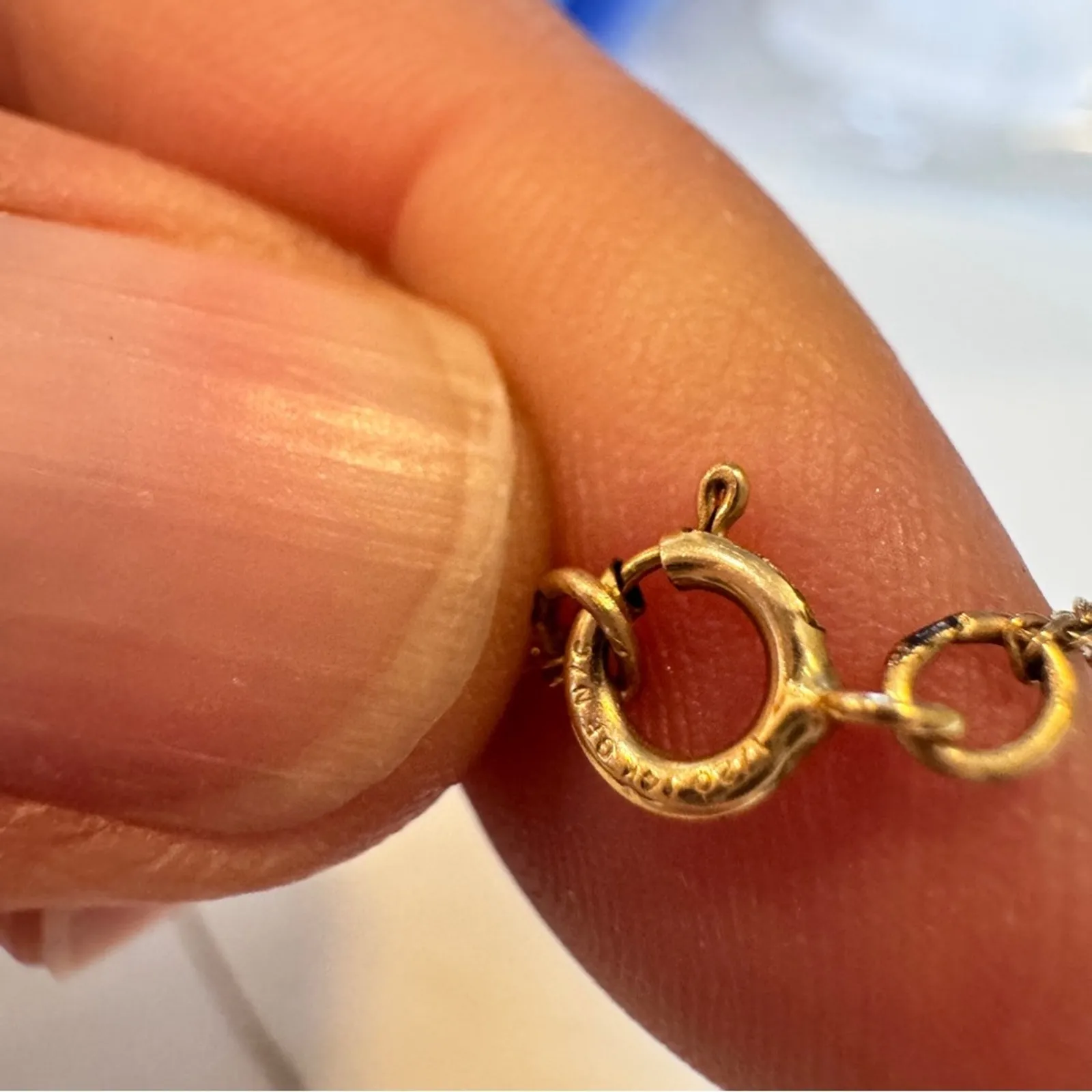 Black Hills Vintage 10K Tri Color Gold Hummingbird Pendant On 14K Gold Chain - Image 5