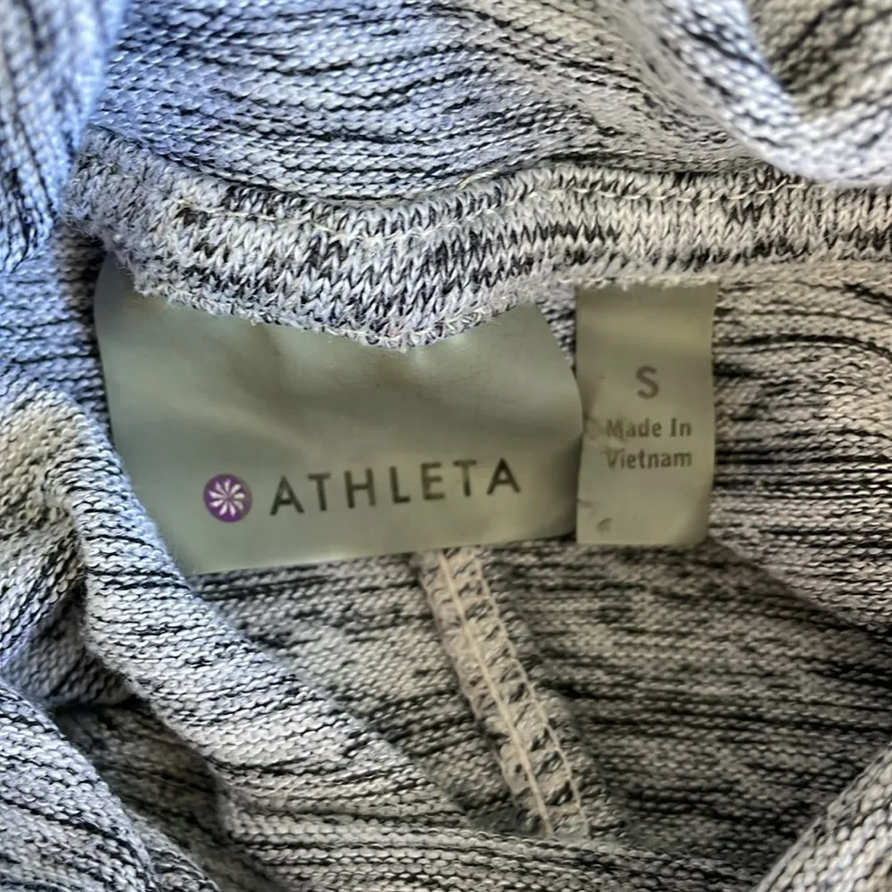 Athleta Blissful Hooded Poncho Gray - Image 7