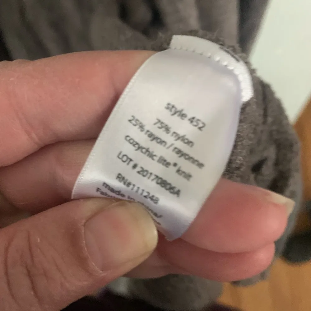 Barefoot Dreams CozyChic Lite Cardigan - Gray - Image 4