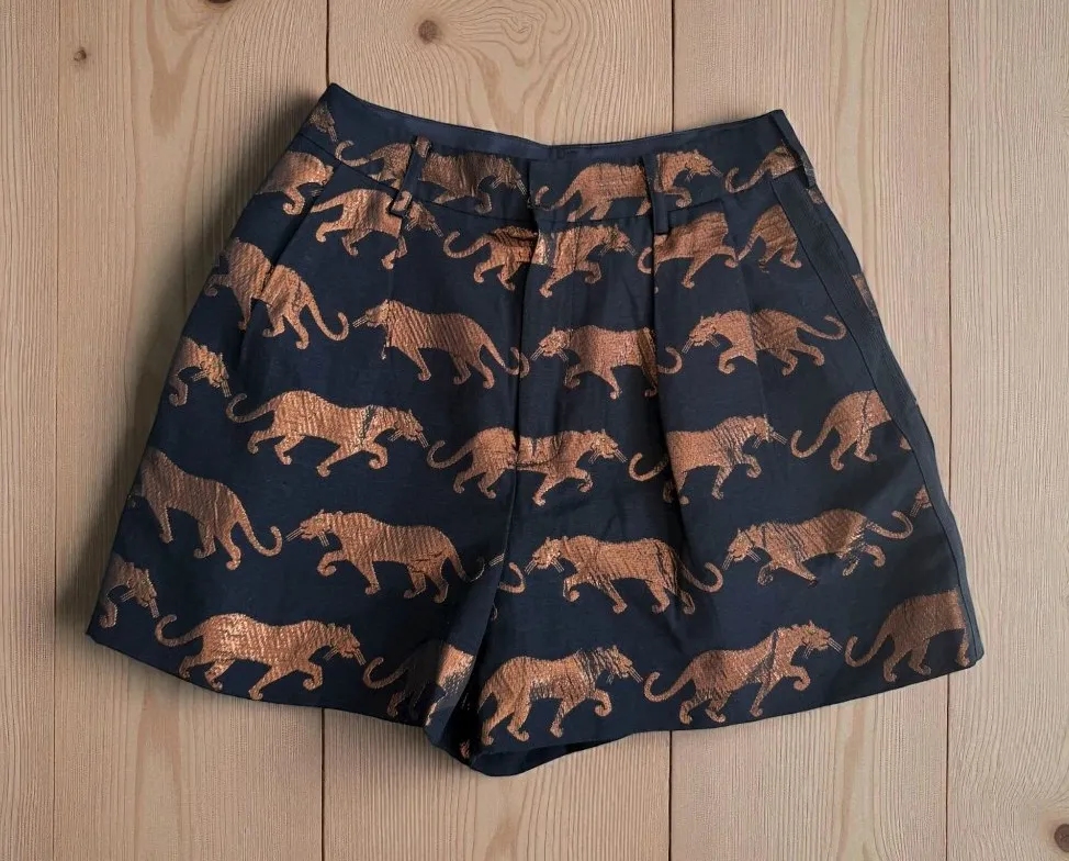 MARC BY MARC JACOBS Jaguar Print High Waist Wool Blend Shorts Size 6 - Image 1