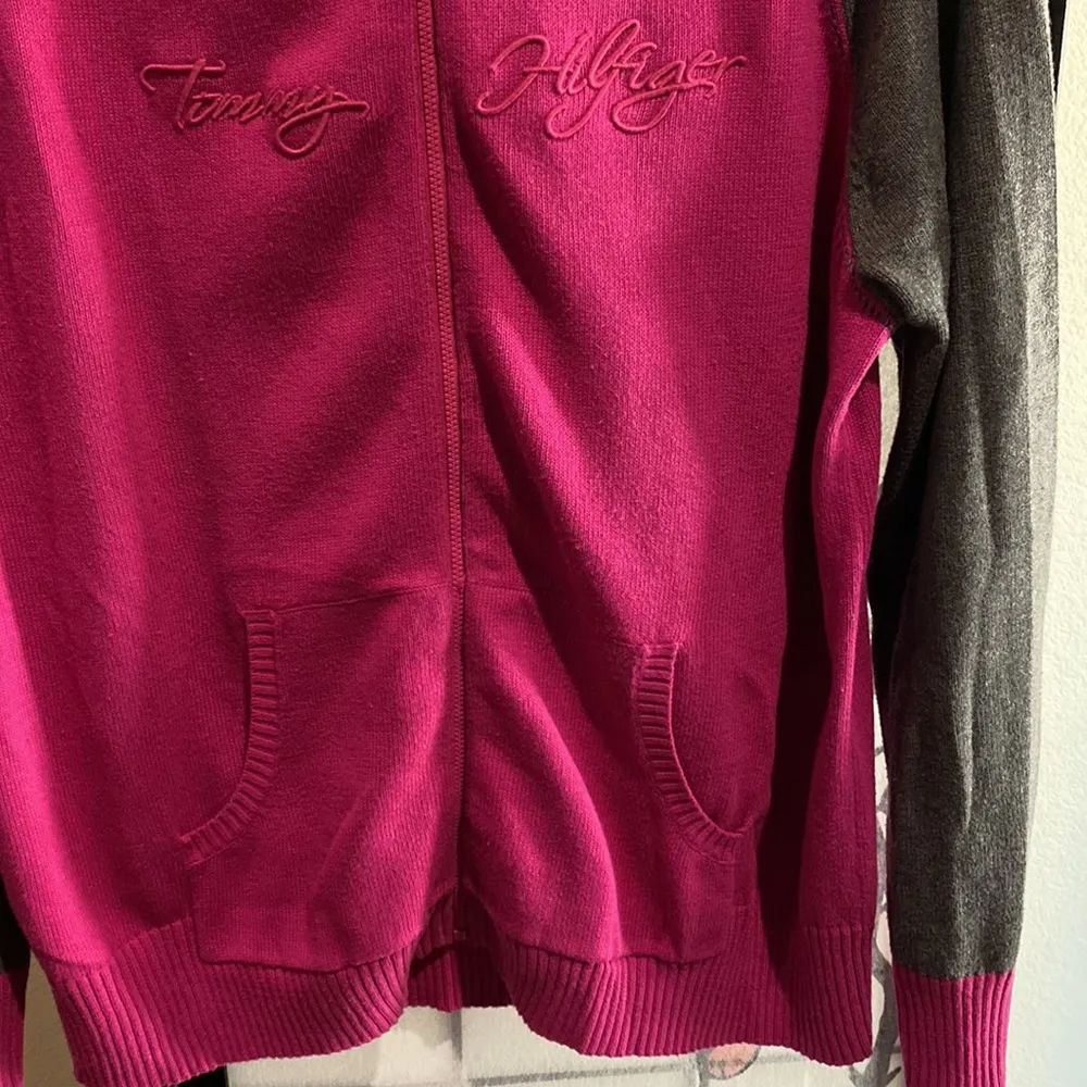 Sale🔥Tommy Hilfiger hooded zippered sweater - Image 3