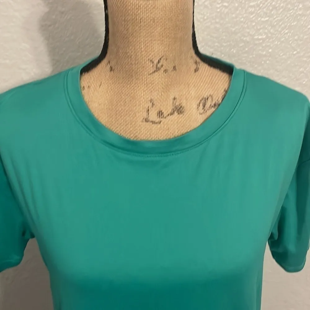 Cuddl Duds  short sleeved T-shirt. EUC - Image 3