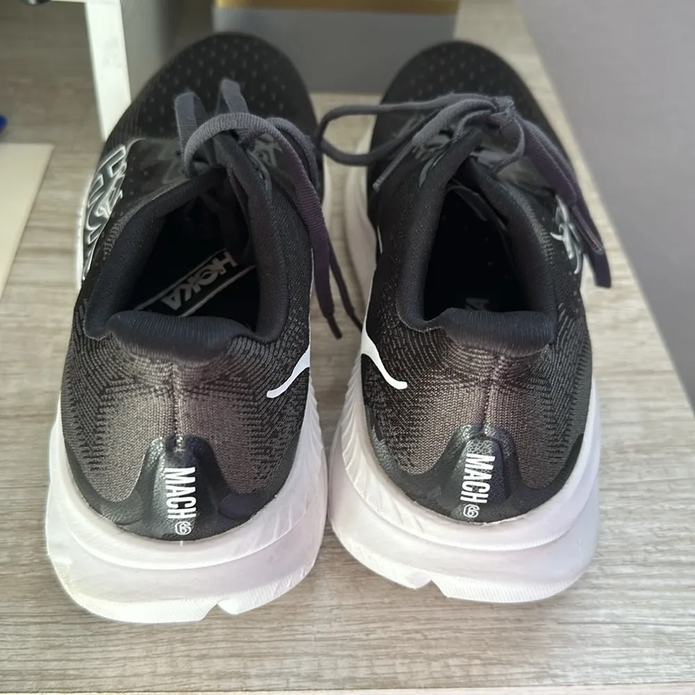 Hoka Women's Mach 6 Wide Lace Up Low Top Running Sneakers - Image 5